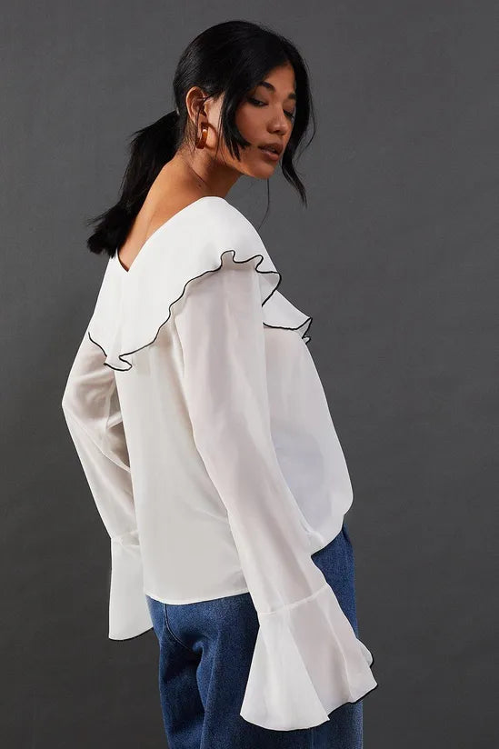 Contrast Stitch Ruffle Flared Sleeve Blouse